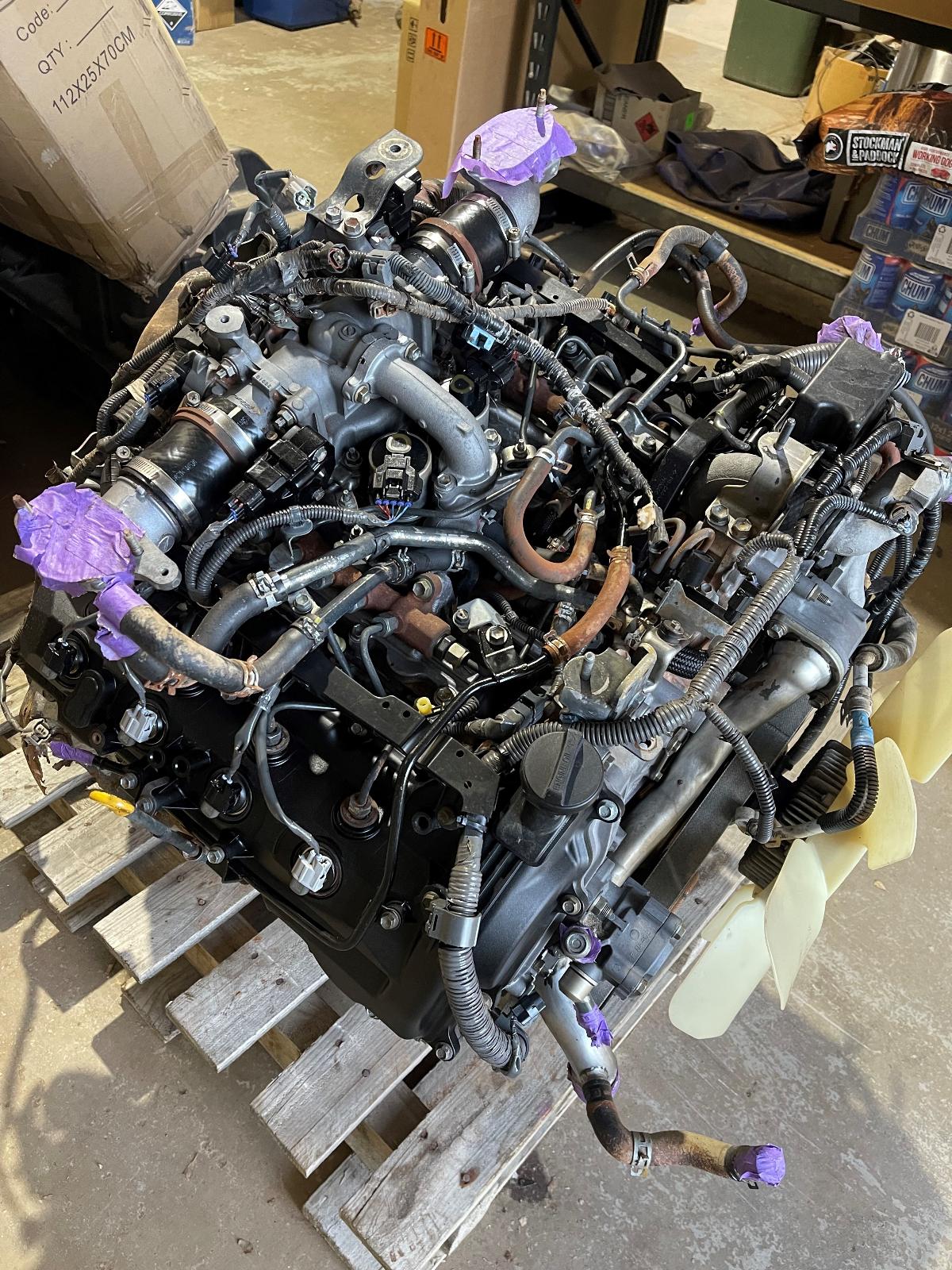 View Auto part Engine Toyota Landcruiser 2014