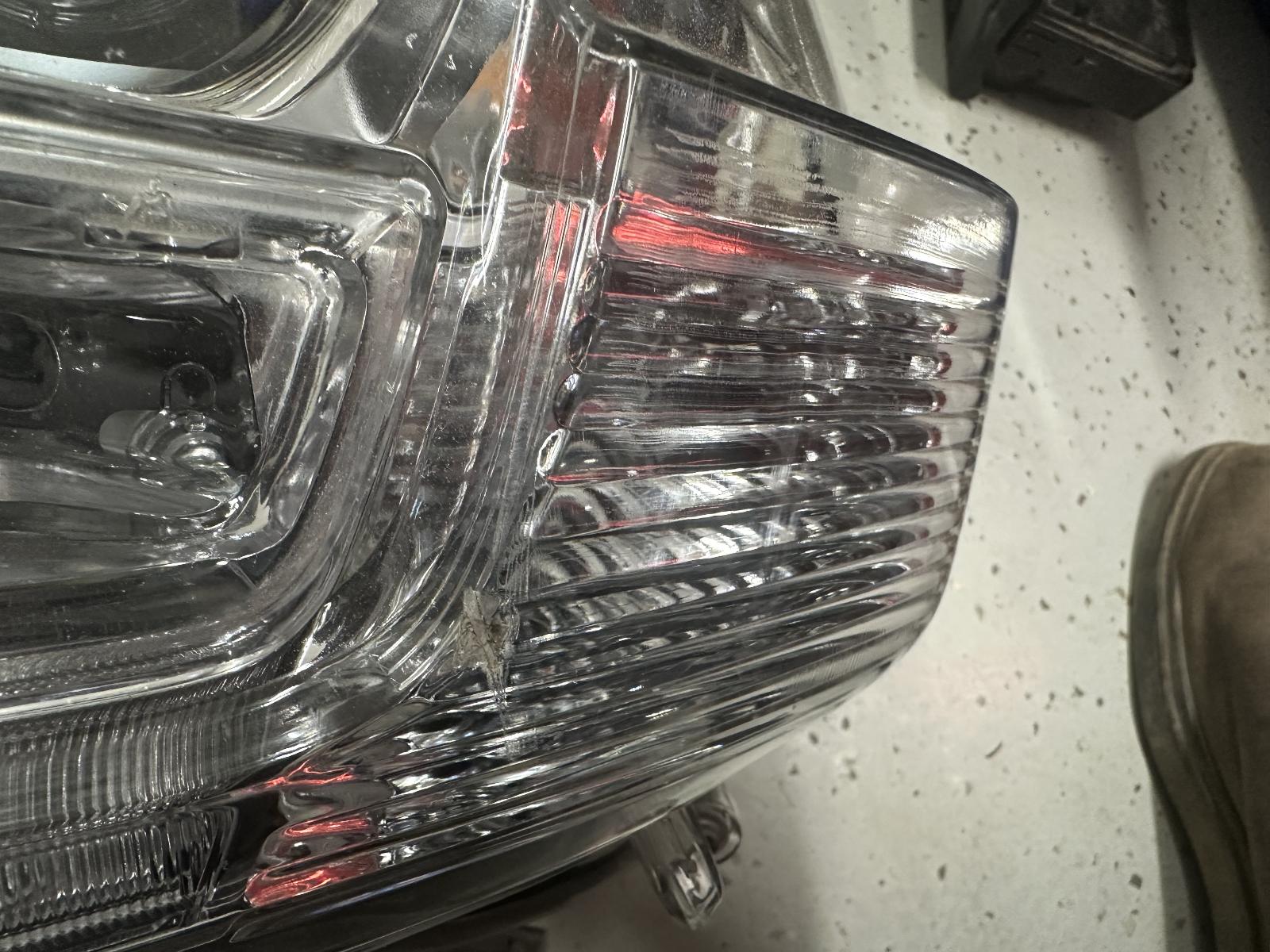 View Auto part Left Headlamp Toyota Landcruiser 2016