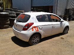 View Auto part Door Handle Hyundai I20 2011