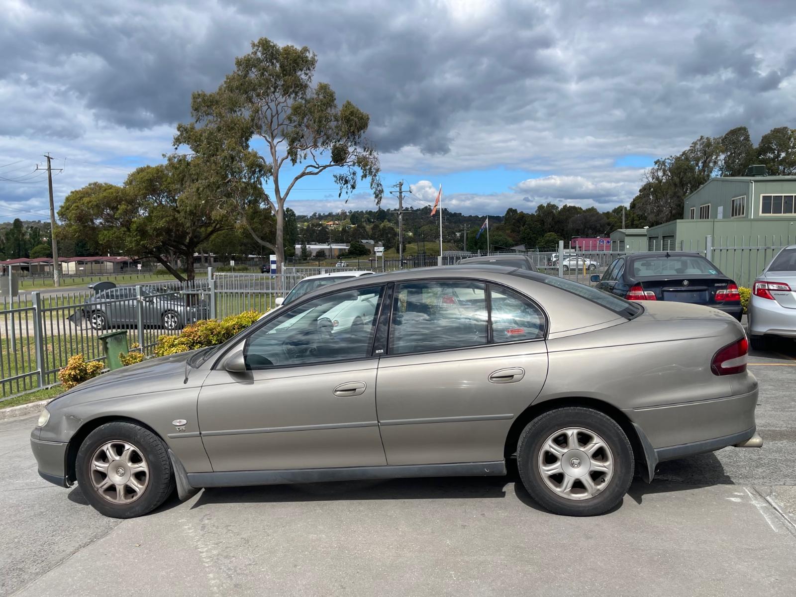 Throttle Body Commodore Holden 2000
