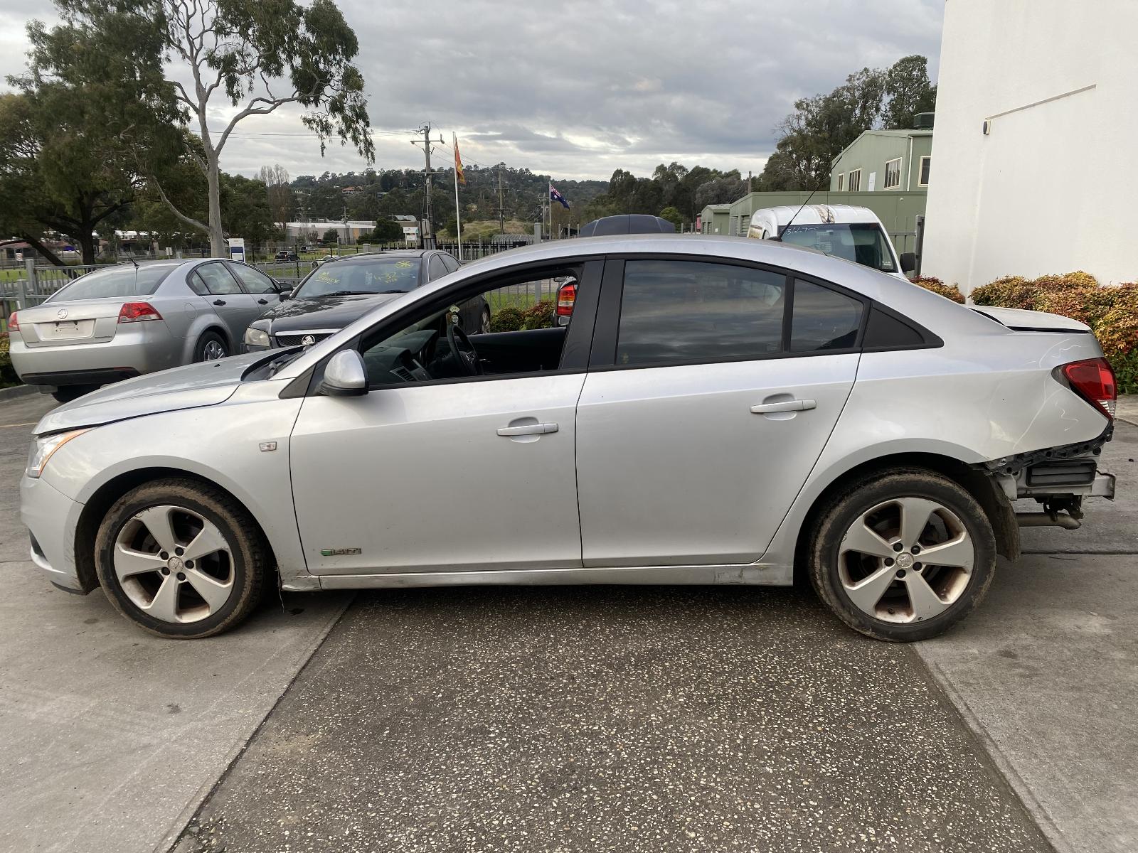 Wheel Mag Cruze Holden 2013