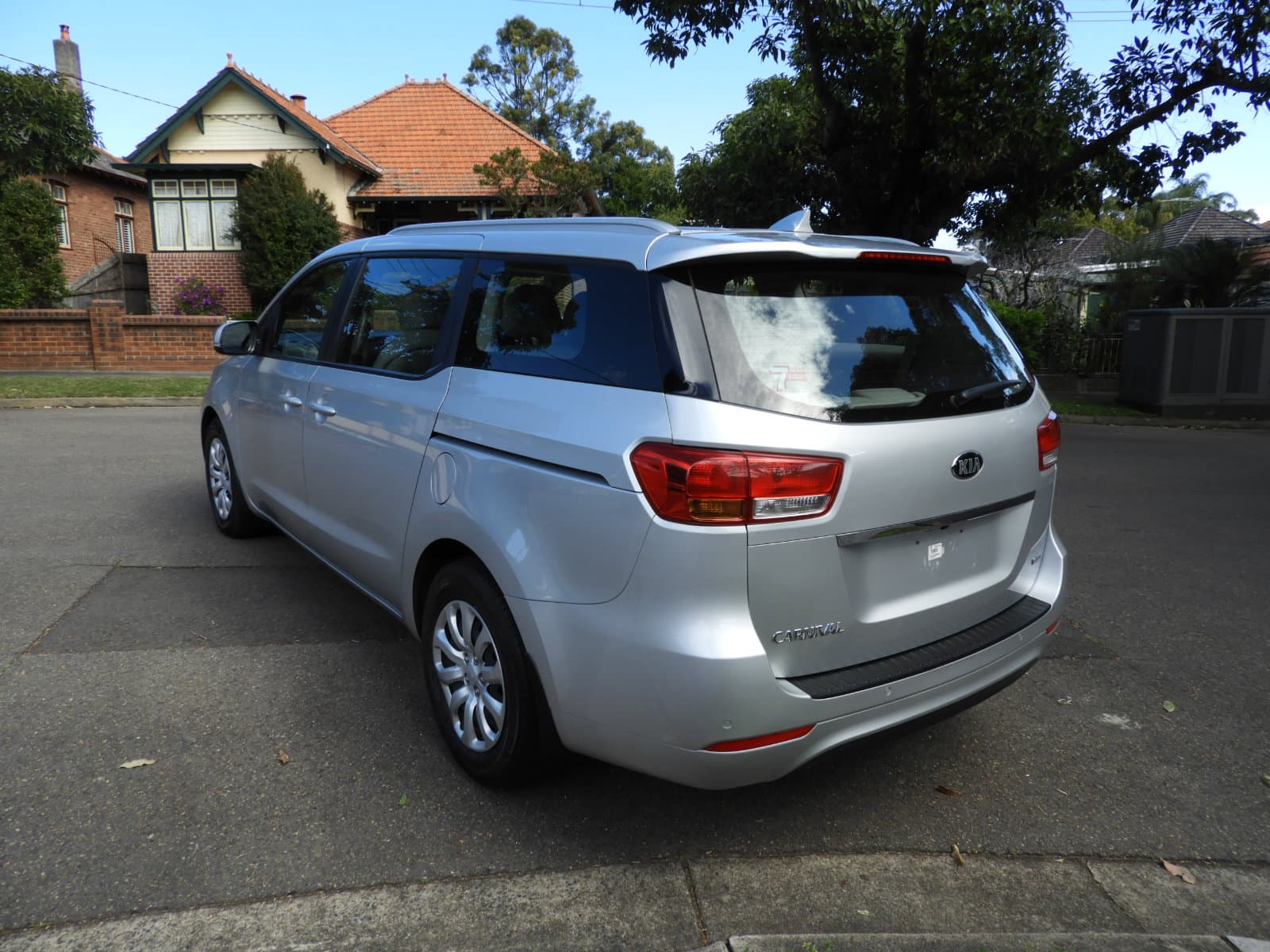 2017 KIA Carnival S YP 5Door Wagon Car Subscription