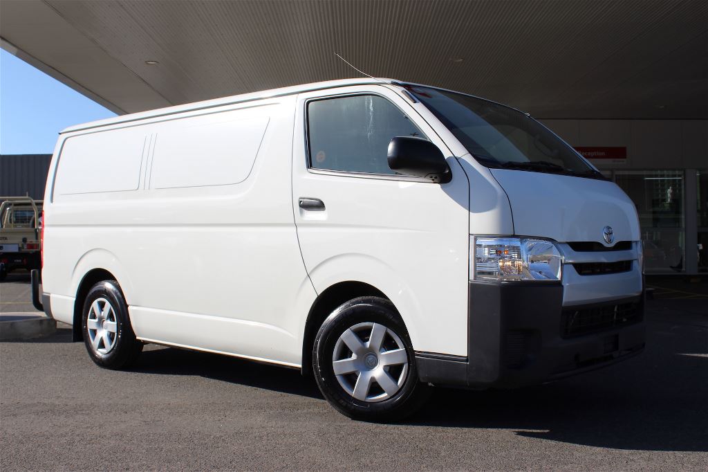 Toyota hiace 2018
