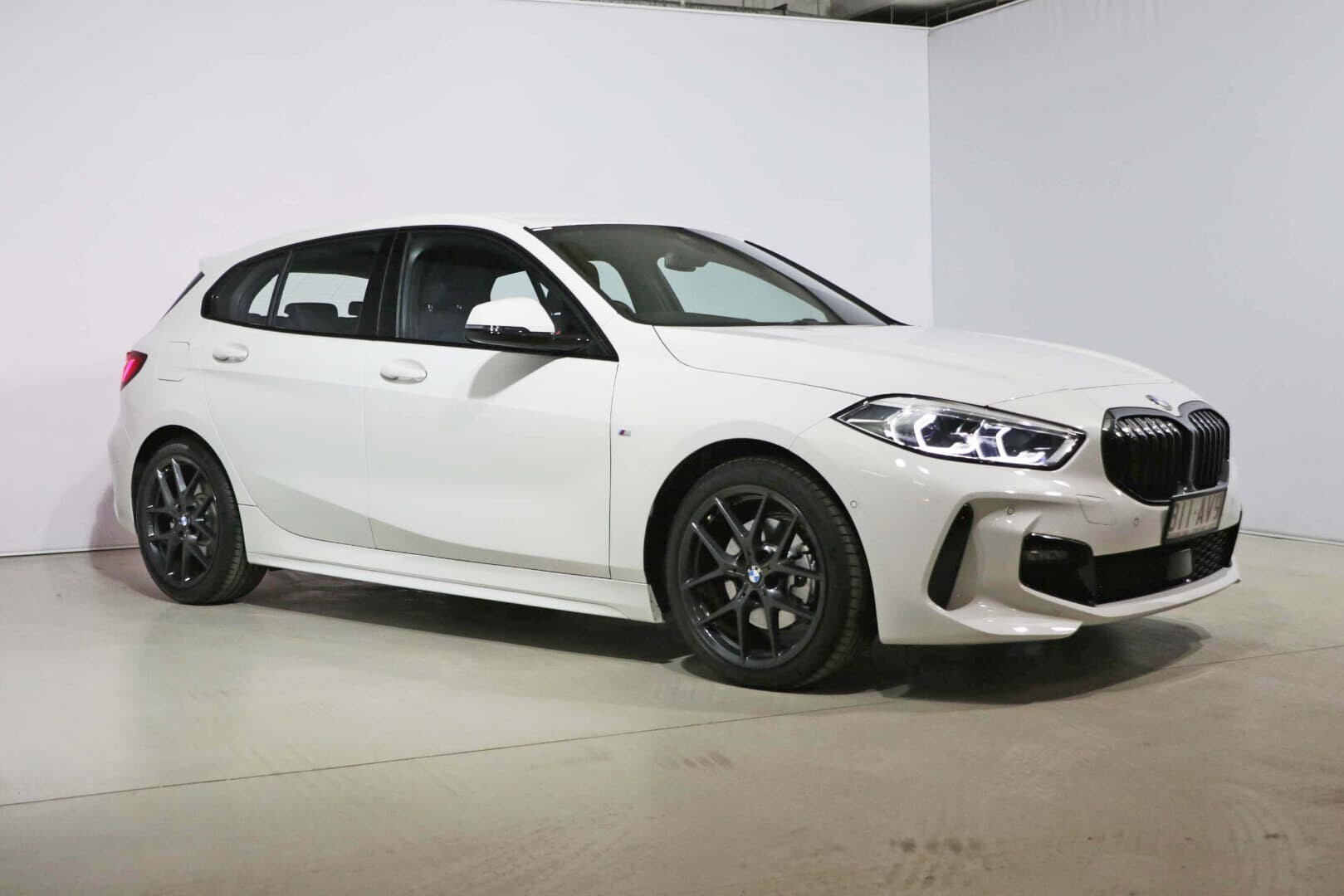 2021-bmw-1-series-118i-m-sport-f40-auto-car-subscription