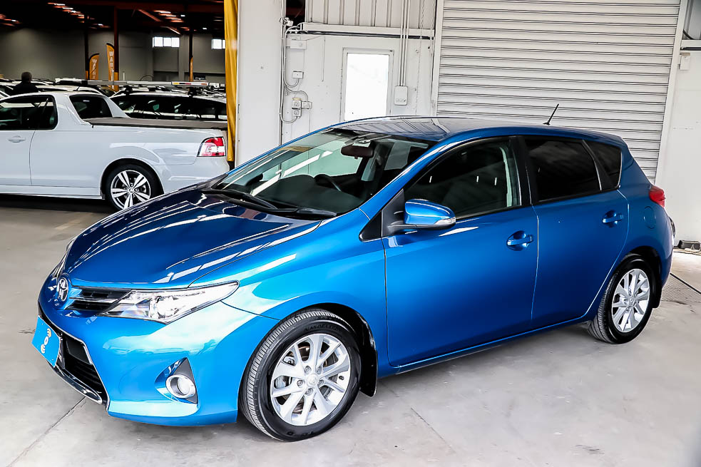 2014 Toyota Corolla 5-Door Hatchback | Car Subscription