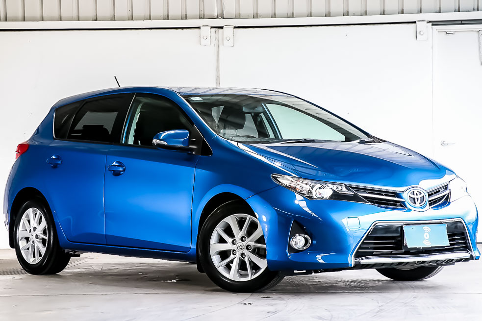 2014 Toyota Corolla 5-Door Hatchback | Car Subscription