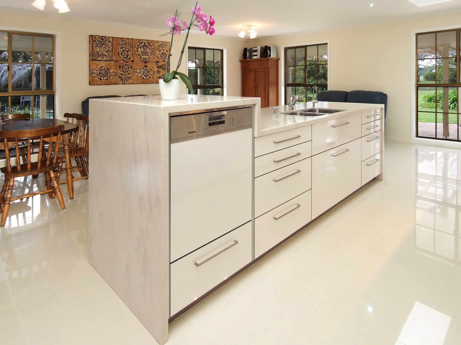 Clam Shell Kitchen Corian
