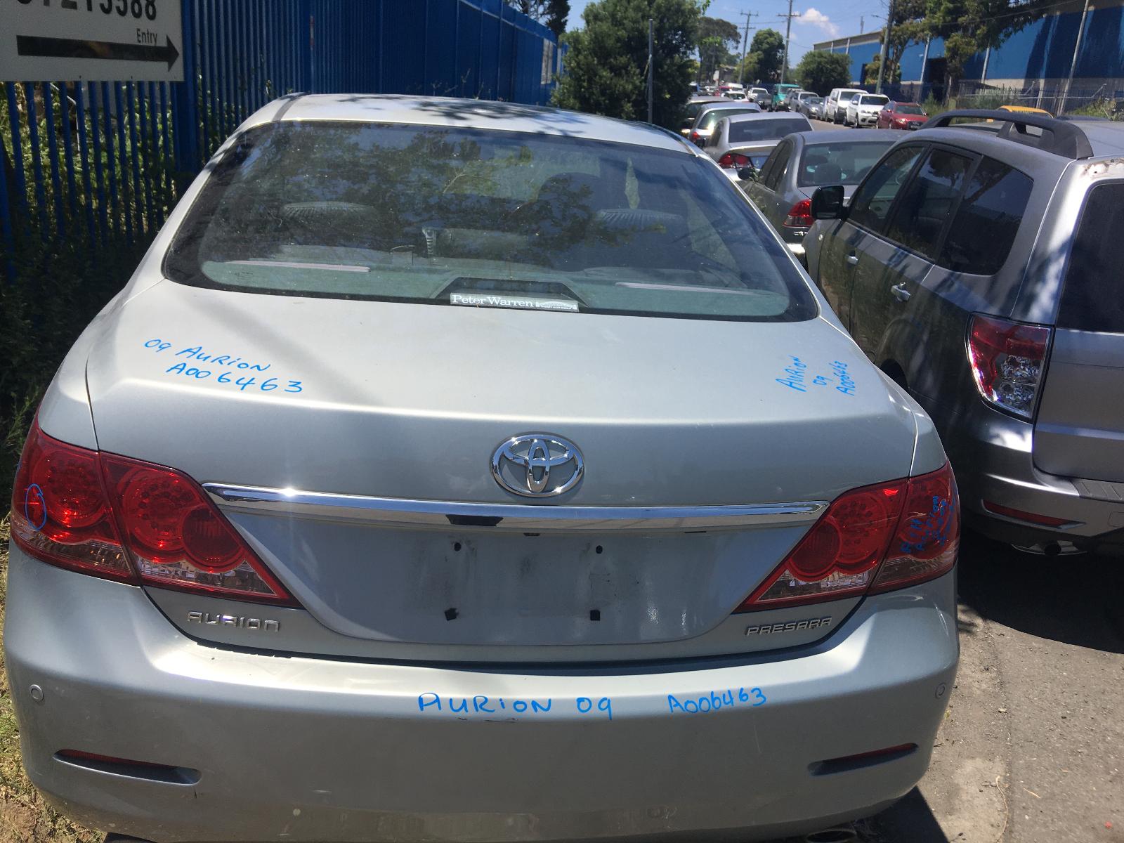 View Auto part Right Taillight Toyota Aurion 2009