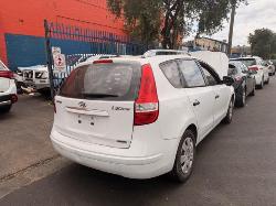 View Auto part Right Front Door Hyundai I30 2011