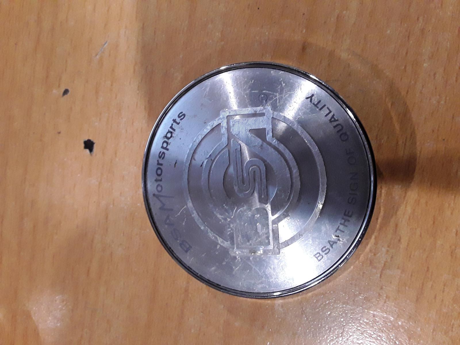 1998 Holden Commodore Wheel Cover/Hub Cap View Auto part Wheel Cover/Hub Cap Holden Commodore 1998