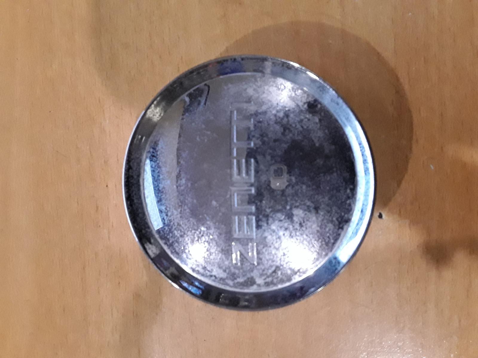 View Auto part Wheel Cover/Hub Cap Holden Commodore 1998
