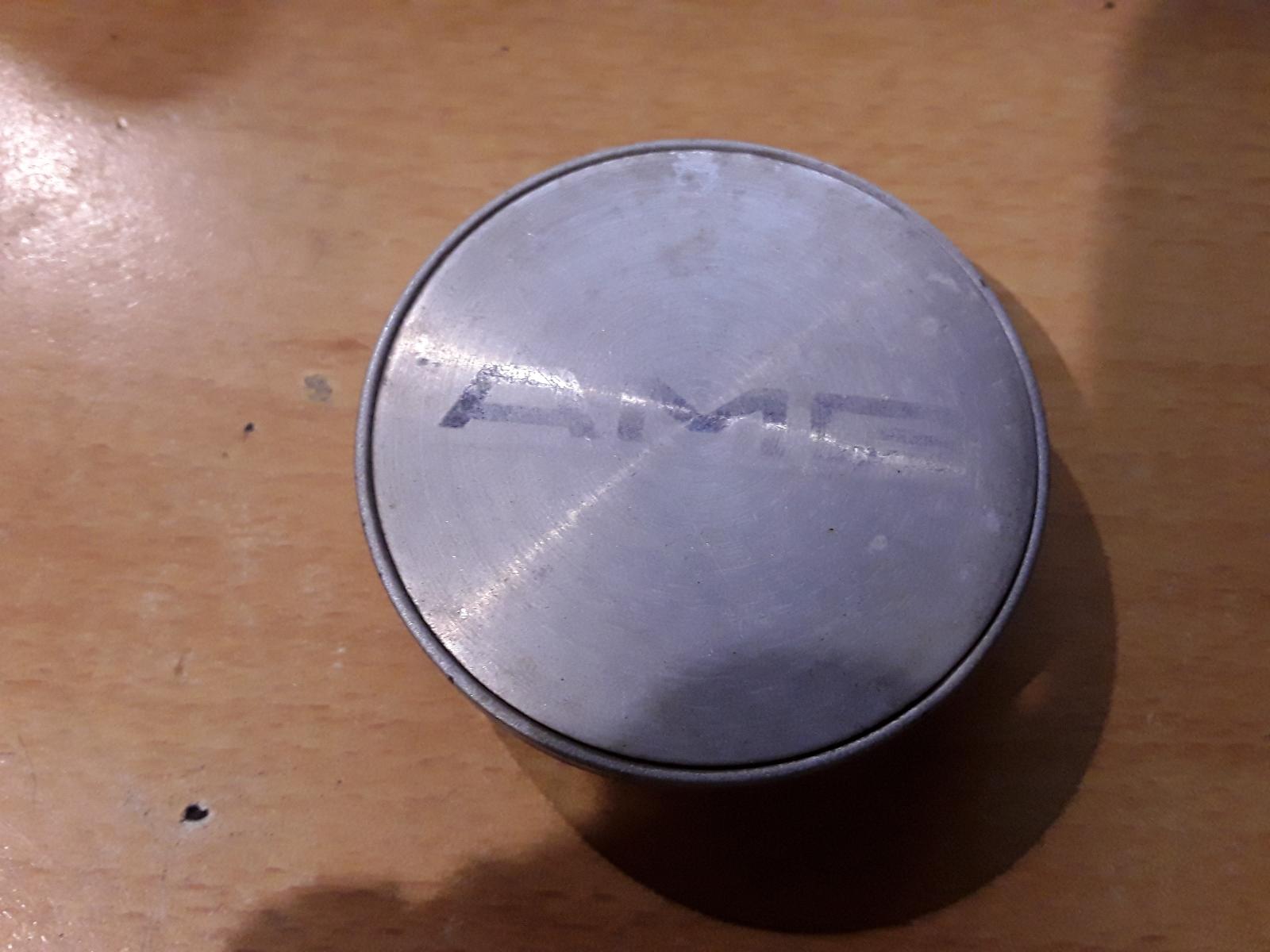 1998 Holden Commodore Wheel Cover/Hub Cap View Auto part Wheel Cover/Hub Cap Holden Commodore 1998
