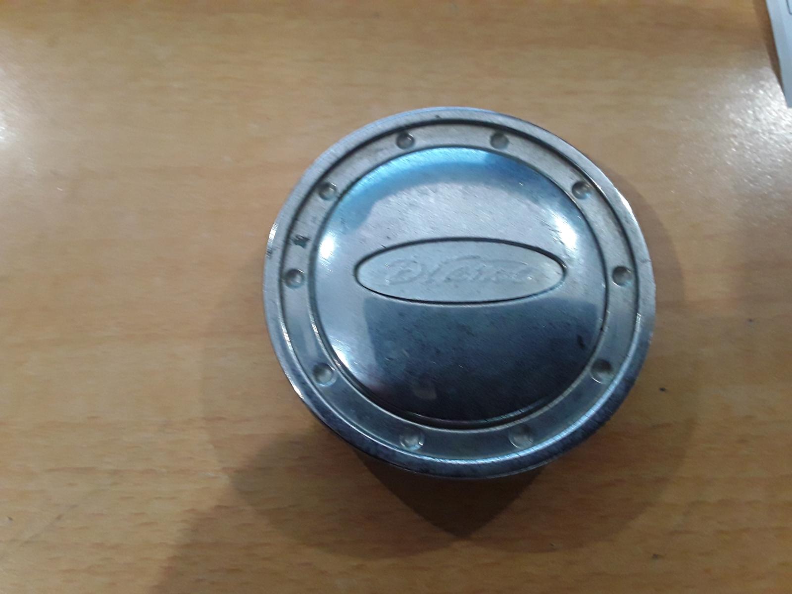 View Auto part Wheel Cover/Hub Cap Holden Commodore 2002