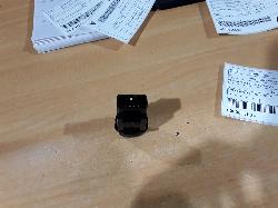 View Auto part Misc Switch/Relay Holden Commodore 2002