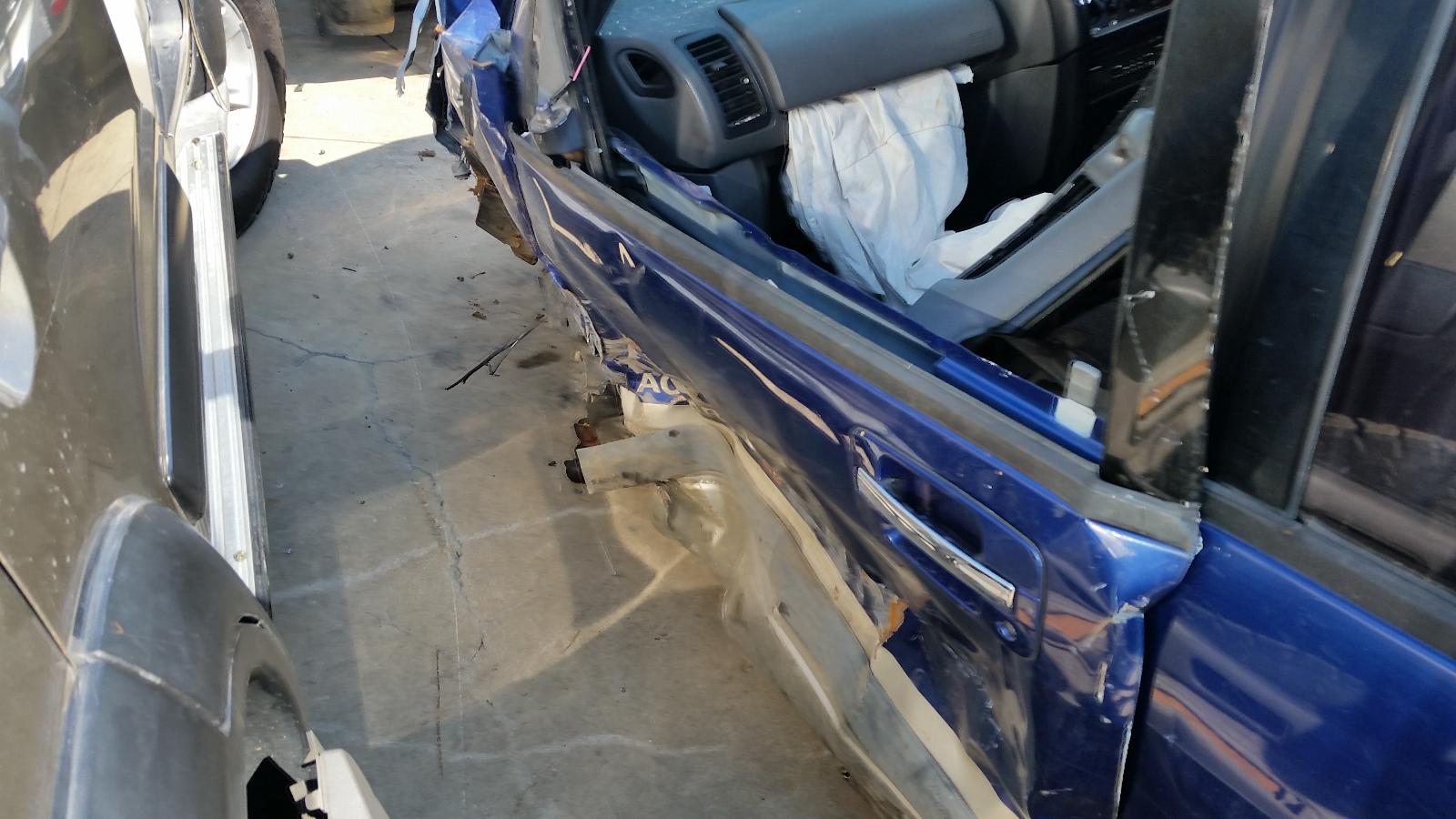 2001 Holden Jackaroo Door Handle View Auto part Door Handle Holden Jackaroo 2001