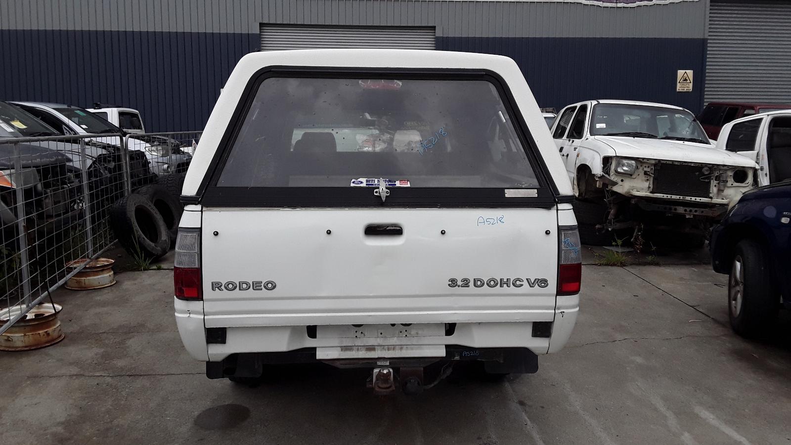 View Auto part Trans/Gearbox Holden Rodeo 2002