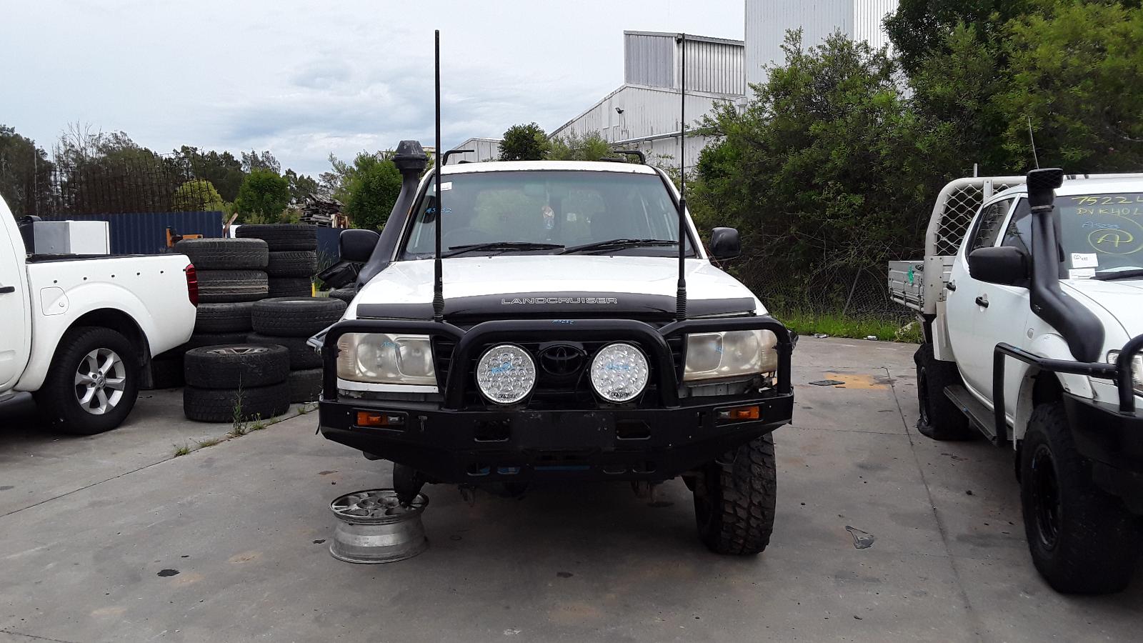 2005 Toyota Landcruiser A/C Condenser View Auto part A/C Condenser Toyota Landcruiser 2005