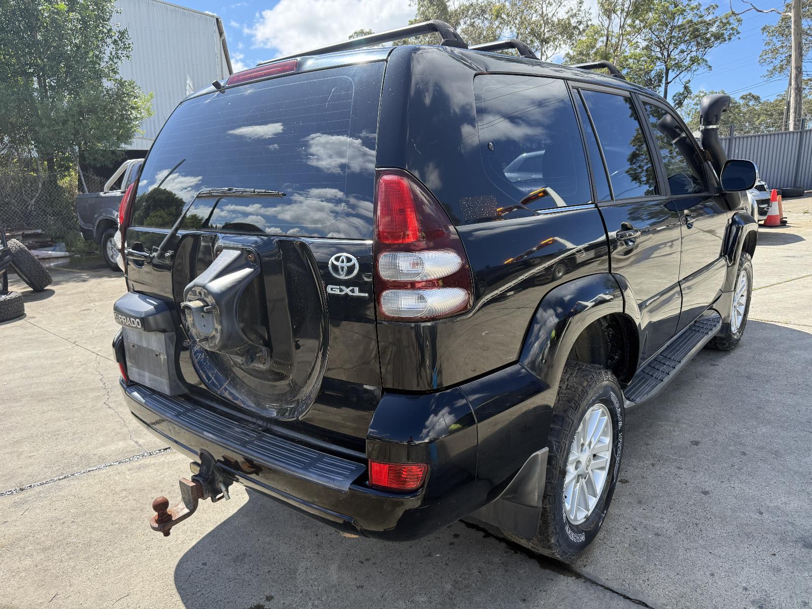 Rear Garnish Prado Toyota 2004