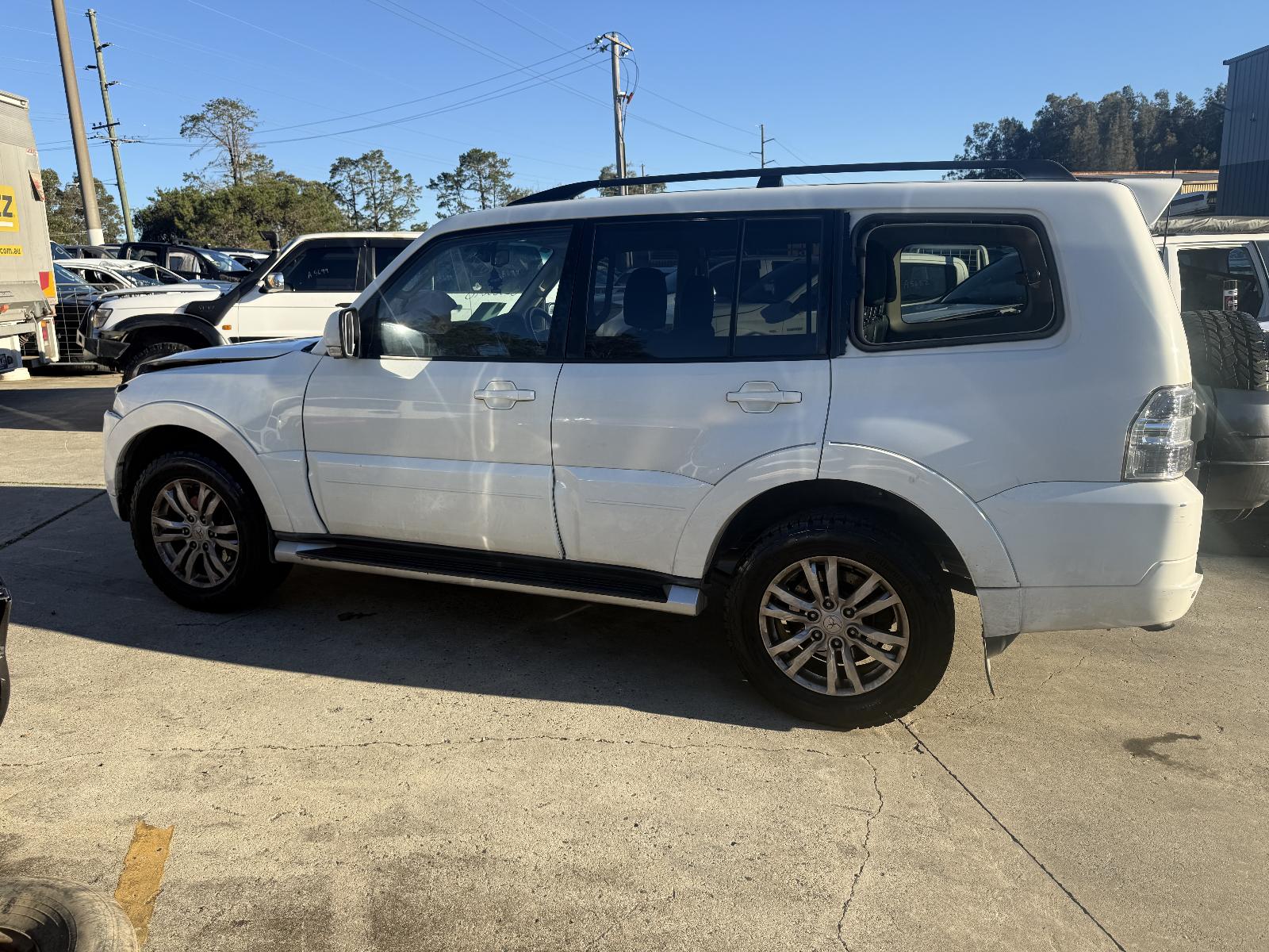 View Auto part Shift Actuator Mitsubishi Pajero 2013