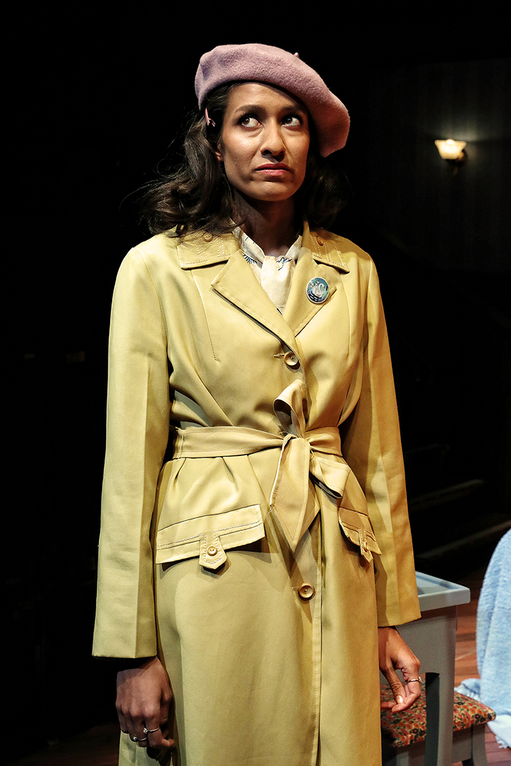 9 Emma Harvie as Kitty in TAKING STEPS at Ensemble Theatre, Nov 2017 creditPrudenceUpton_050