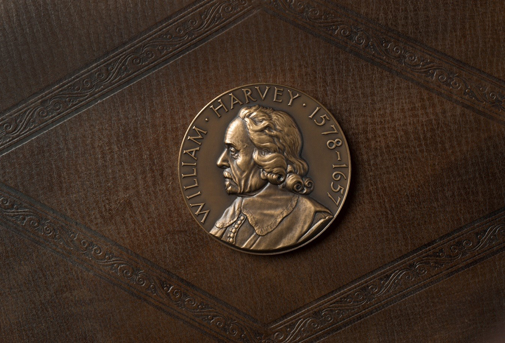 Bronze William Harvey tercentenary medal, 1957, photography by John Chase couretesy ©Royal College of Physicians