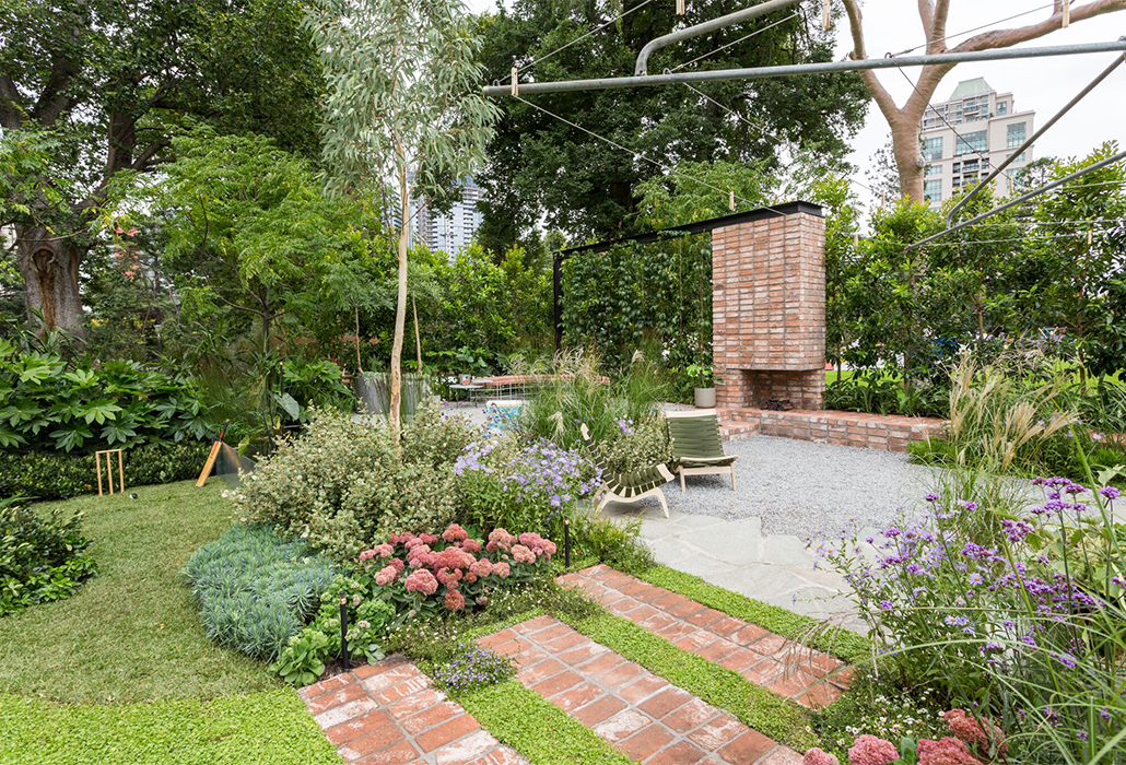 Winner city of Melbourne Award of Excellence for Best in Show to ‘Australian Case Study Garden’ designed by Eckersley Garden Architecture and Australian House & Garden