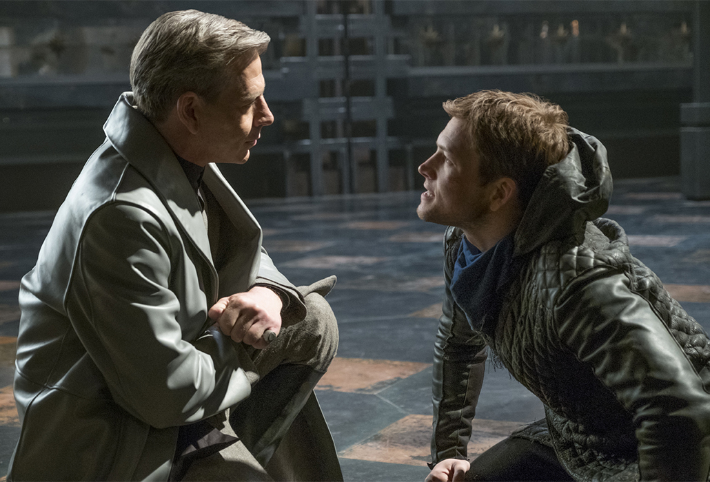 Sheriff (Ben Mendelson, left) and Robin (Taron Egerton, right) in ROBIN HOOD. Photo by: Larry Horricks.