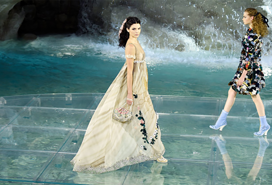 Models walk the runway at Fendi Roma 90 Years Anniversary fashion show at Fontana di Trevi on July 7, 2016 in Rome, Italy. (Photo by Victor Boyko/Getty Images )