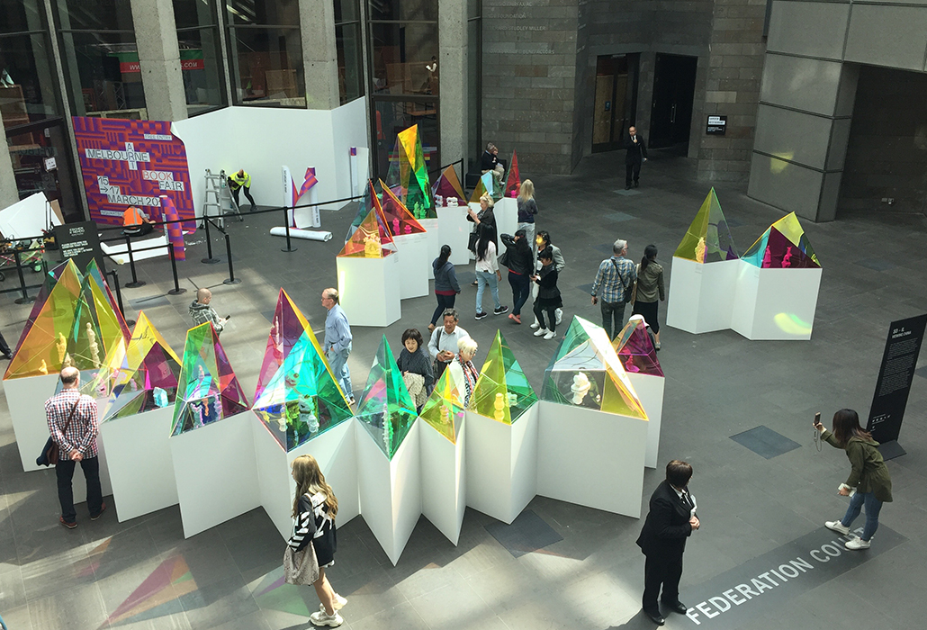 Magic of White porcelain - SO-IL: Viewing China, National Gallery of Victoria, Installation photo Carolyn McDowall