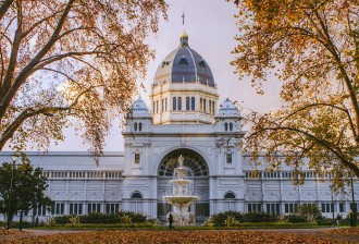 Royal Exhibition Building in autumn, Melbourne, Victoria, Australia. Photo: Robert Seba