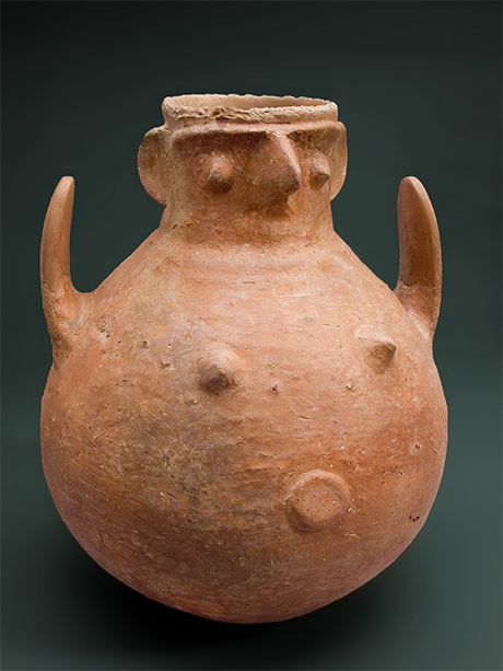 Terracotta face pot from Troy, c. 2550–1750BC, Museum für Vor- und Frühgeschichte Photograph © Staatliche Museen zu Berlin, Museum für Vor- und Frühgeschichte, Photo: Claudia Plamp