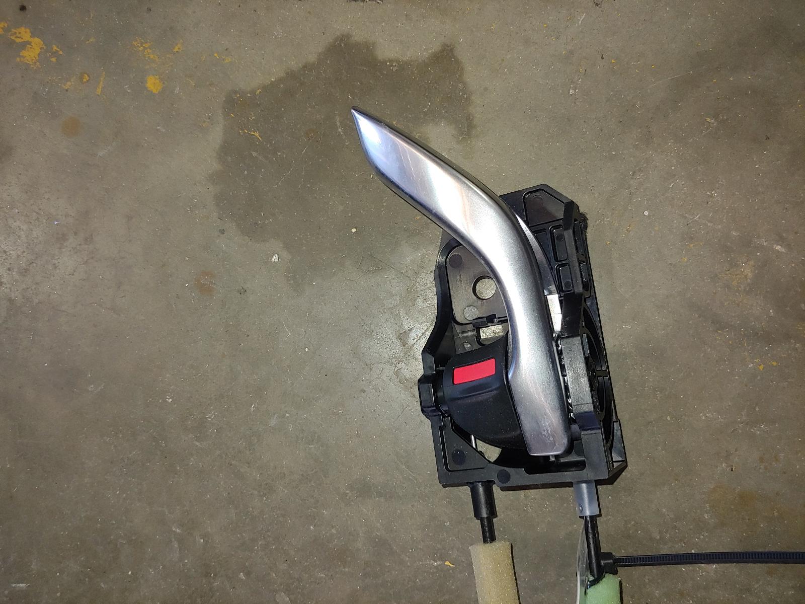 View Auto part Door Handle Mazda Cx5 2020