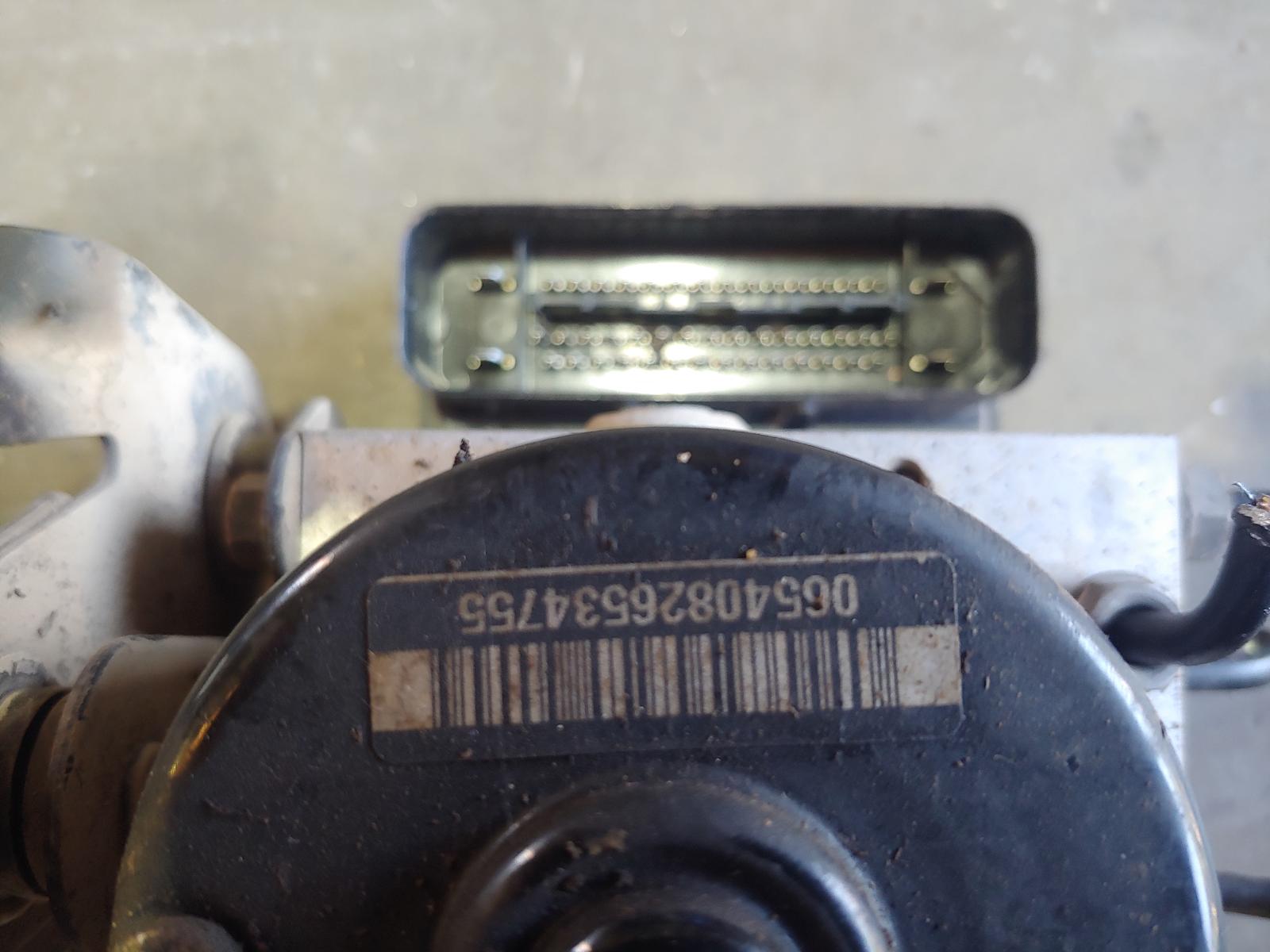 View Auto part Abs Pump/Modulator Volkswagen Golf 2006