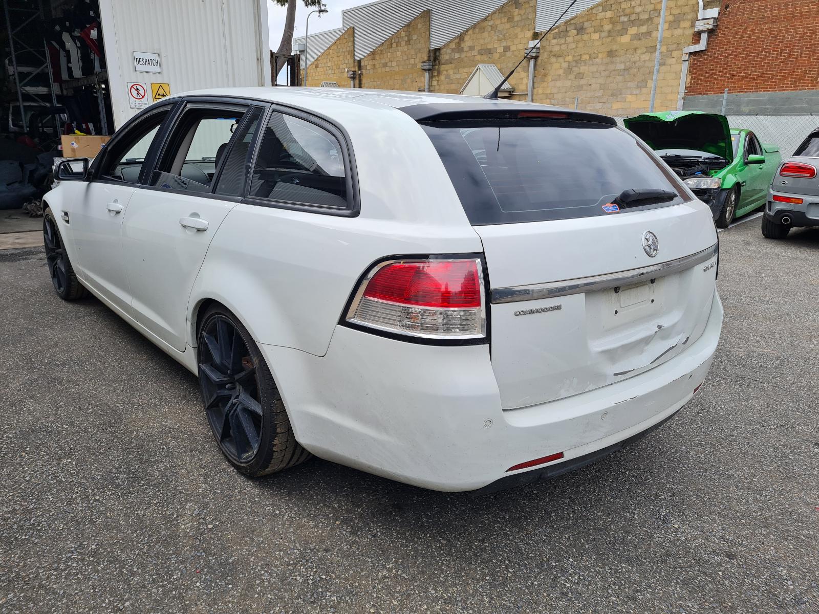 View Auto part Gear Stick/Shifter Holden Commodore 2009
