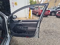 View Auto part Fuse Box Volkswagen Golf 2006