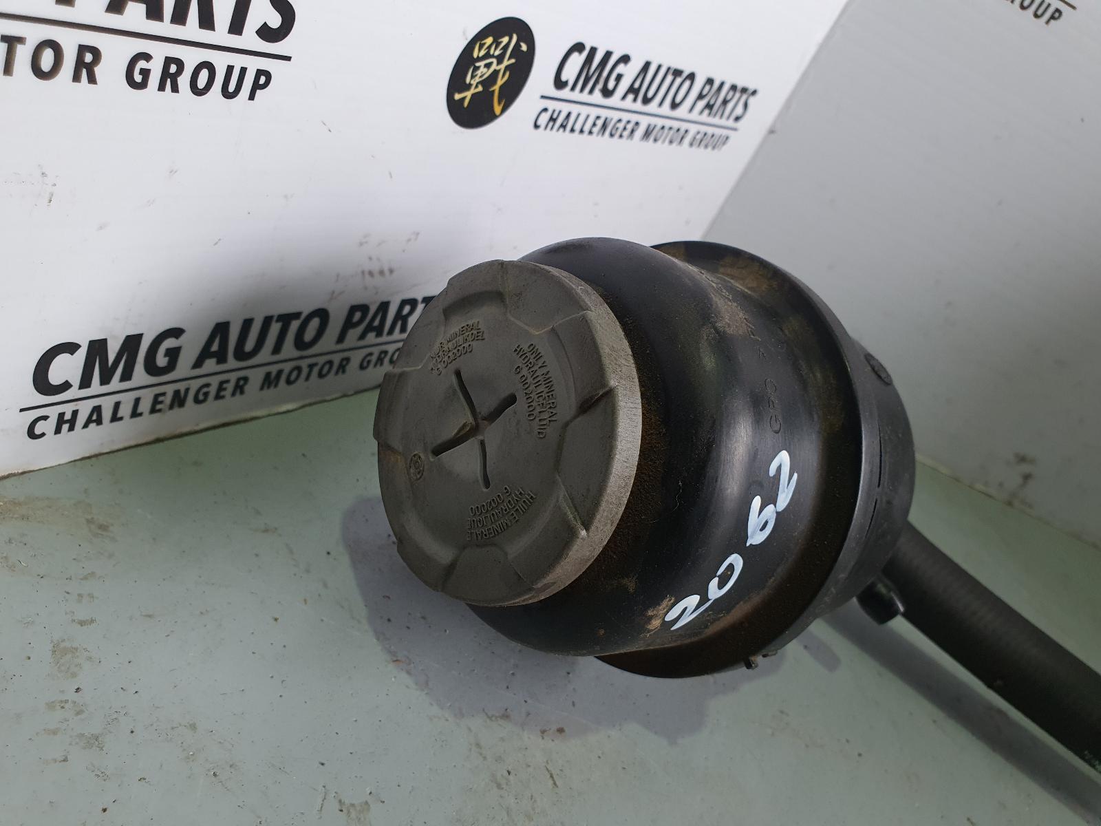 View Auto part P/S Reservoir Volkswagen Amarok 2014