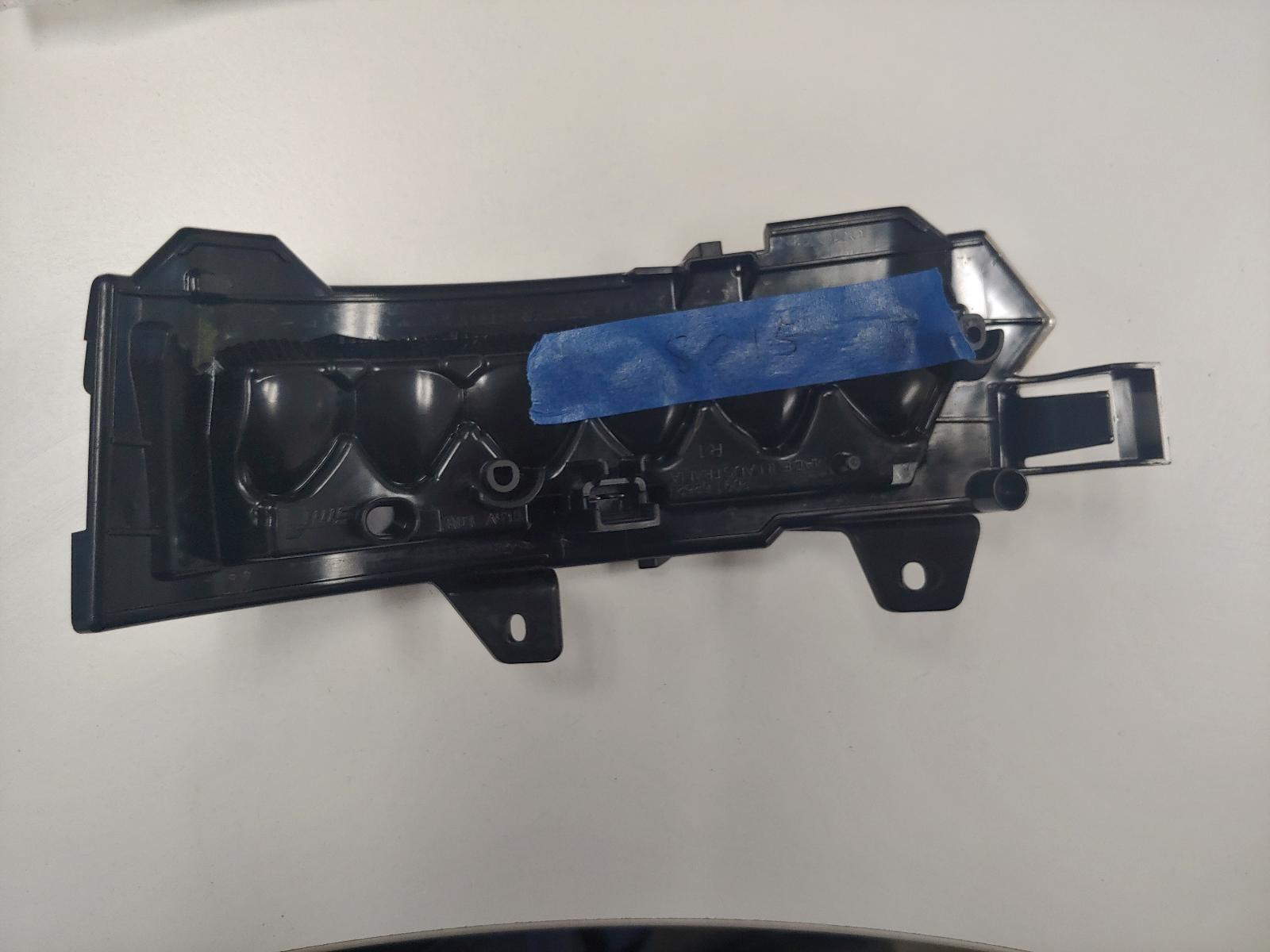 View Auto part Right Door Mirror Land Rover Discovery 2019