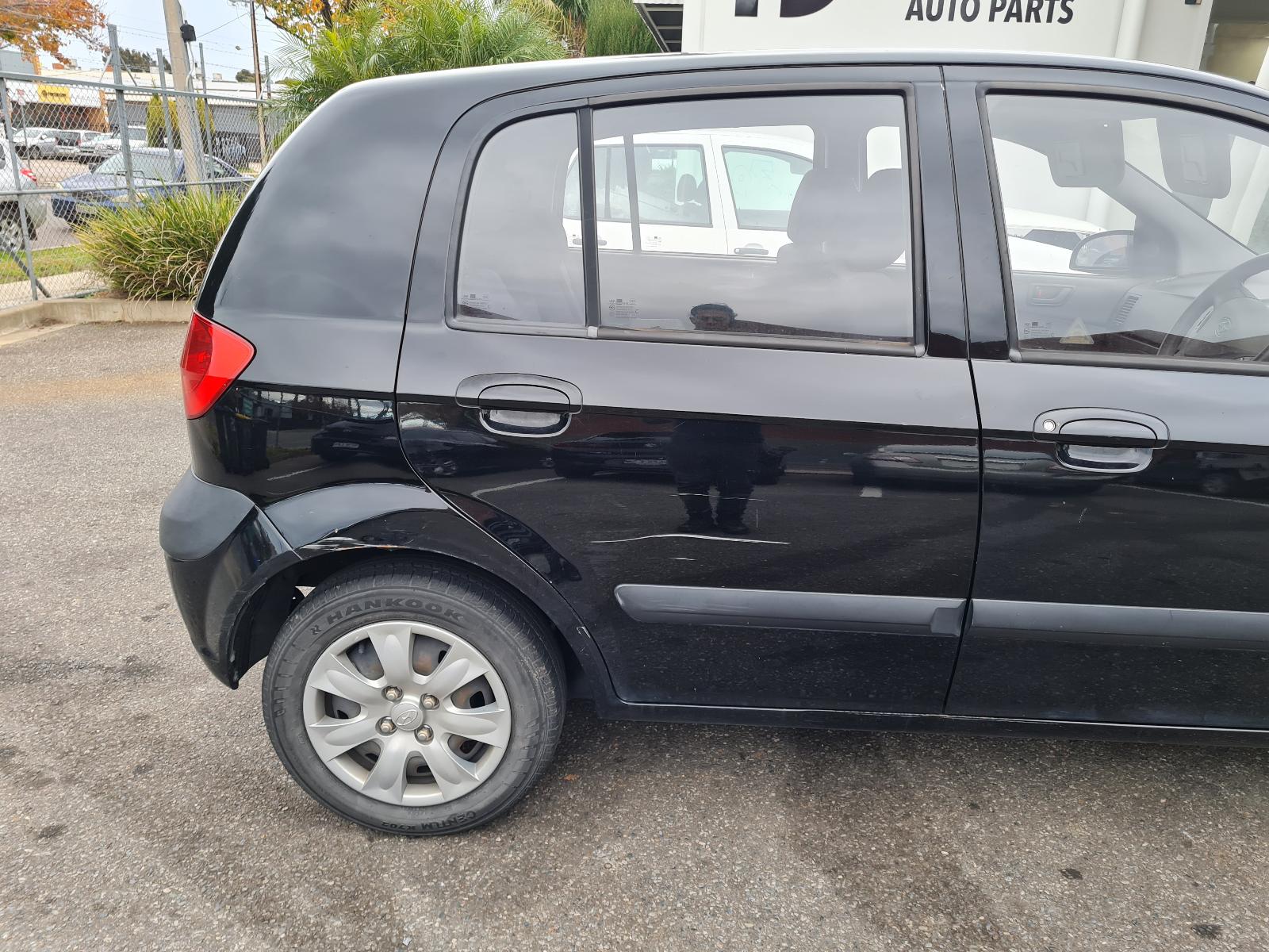 2009 Hyundai Getz Door Trim View Auto part Door Trim Hyundai Getz 2009