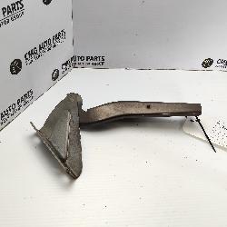 View Auto part Bonnet Hinge/Strut Volkswagen Amarok 2011