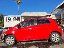 View Auto part Fuse Box Toyota Yaris 2010