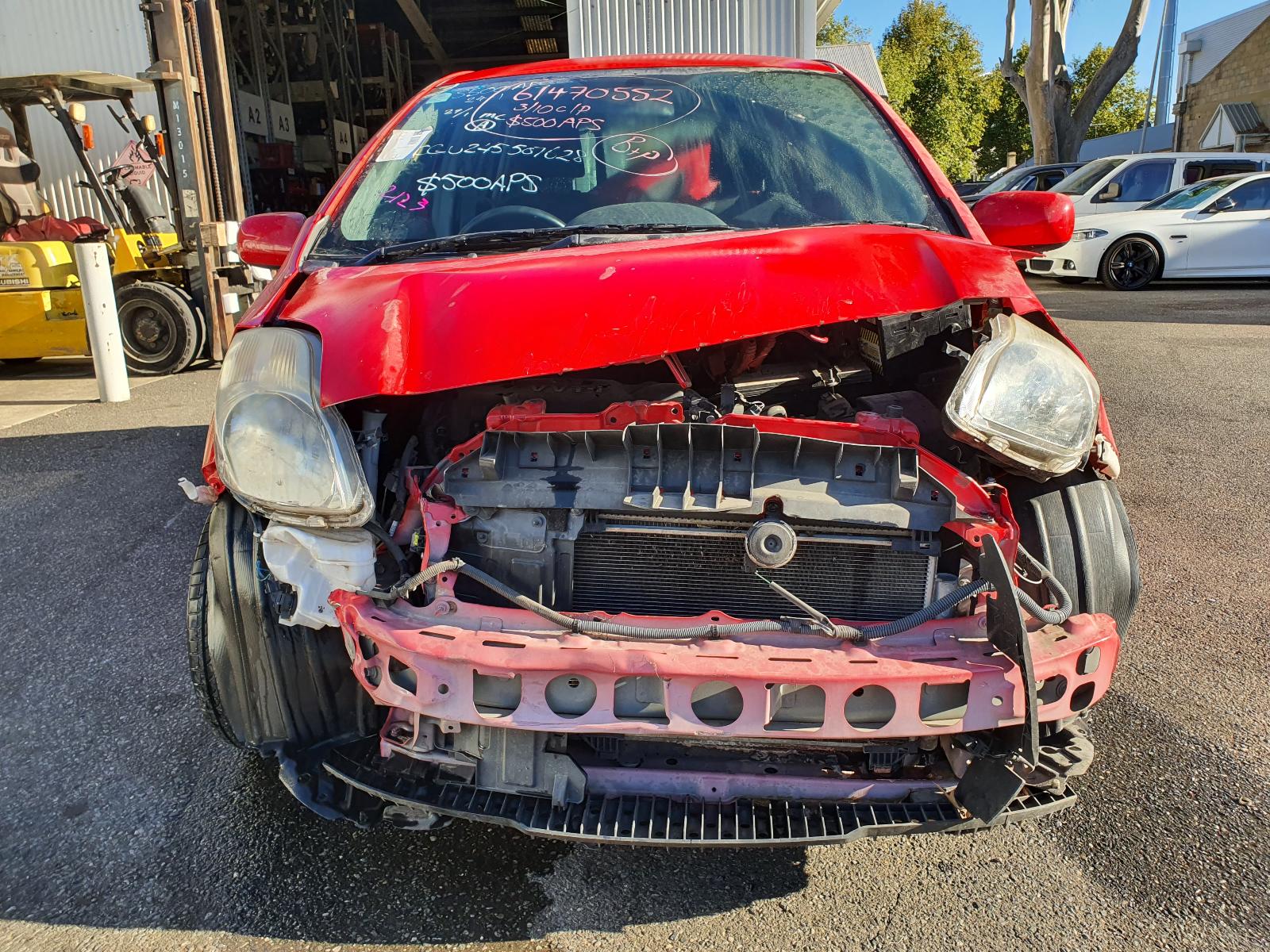 View Auto part Fuse Box Toyota Yaris 2010