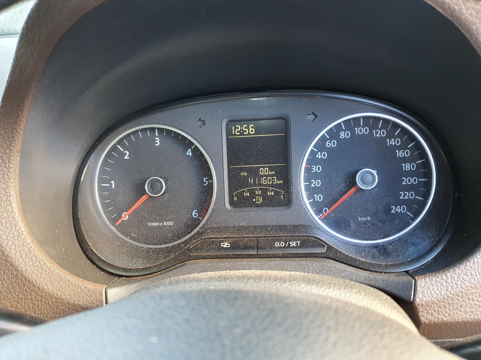 View Auto part Bonnet Volkswagen Amarok 2011