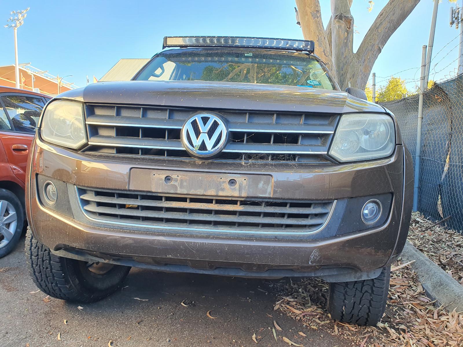 View Auto part Bonnet Volkswagen Amarok 2011