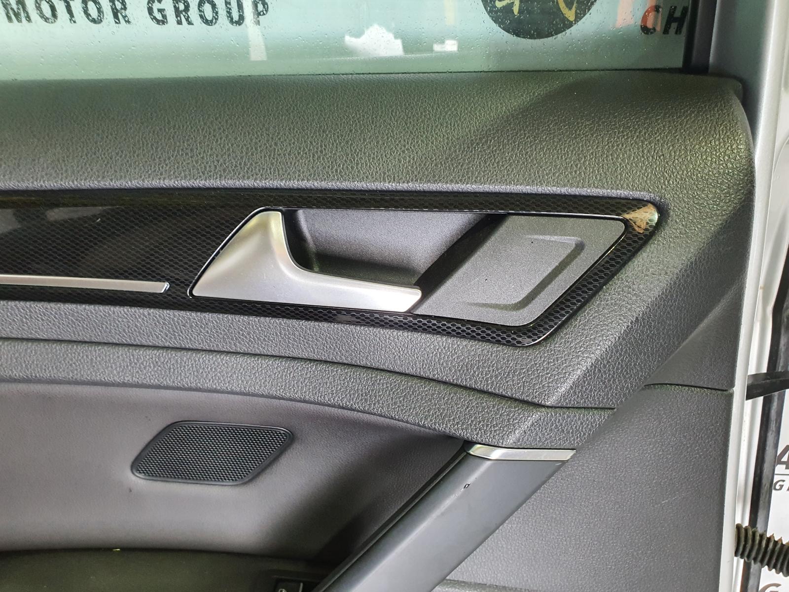 View Auto part Door Handle Volkswagen Golf 2013