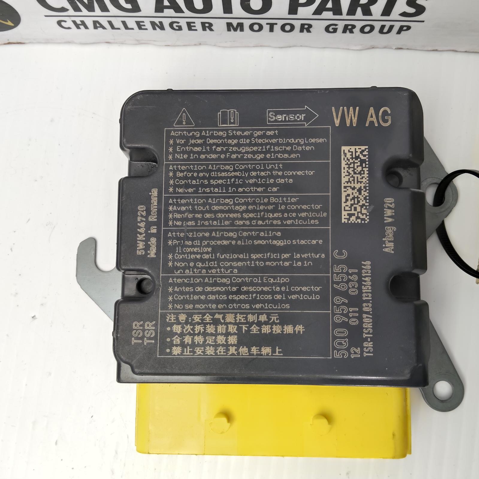View Auto part Airbag Module/Sensor Volkswagen Golf 2013