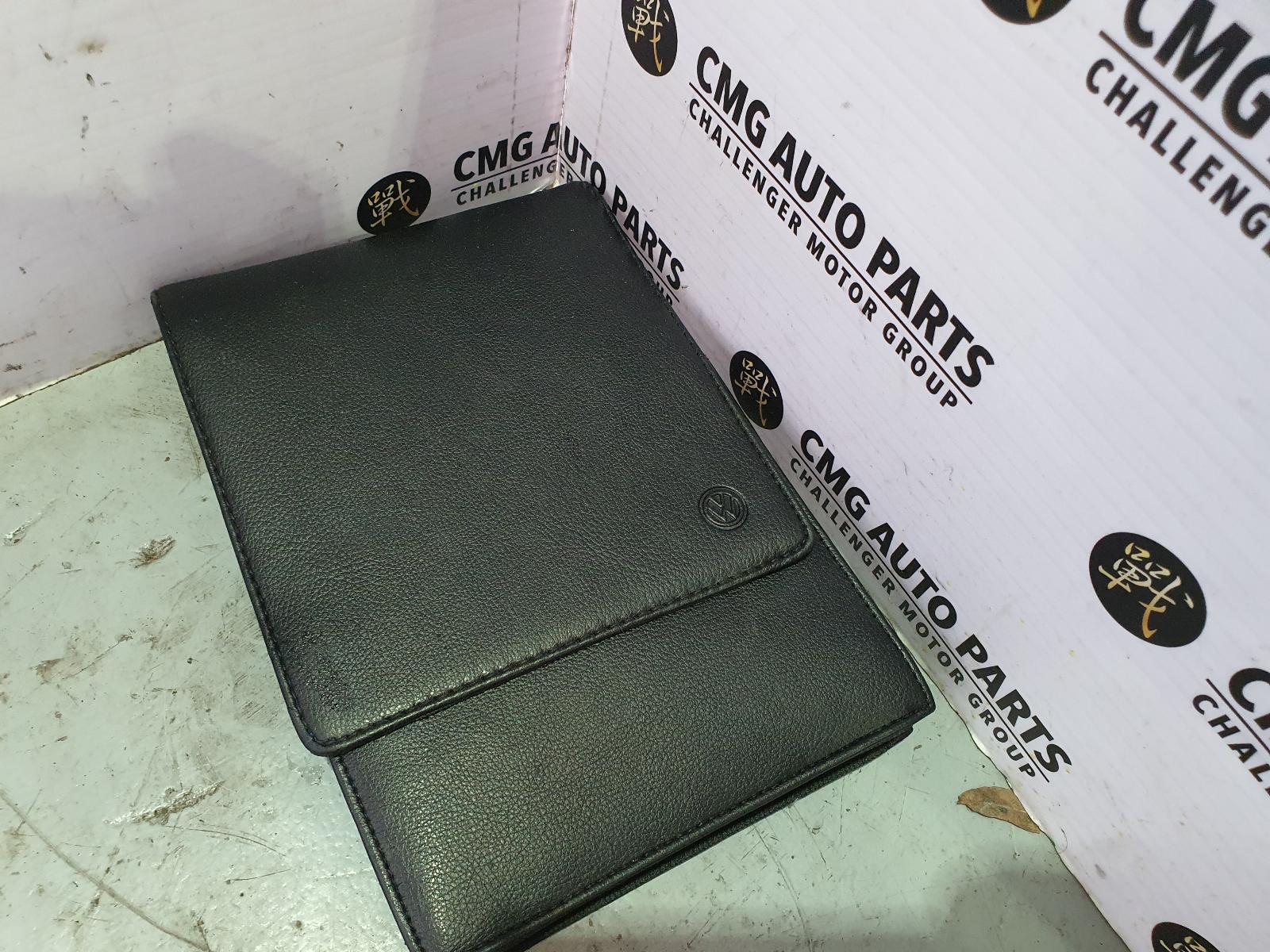 View Auto part Owners Handbook Volkswagen Golf 2013