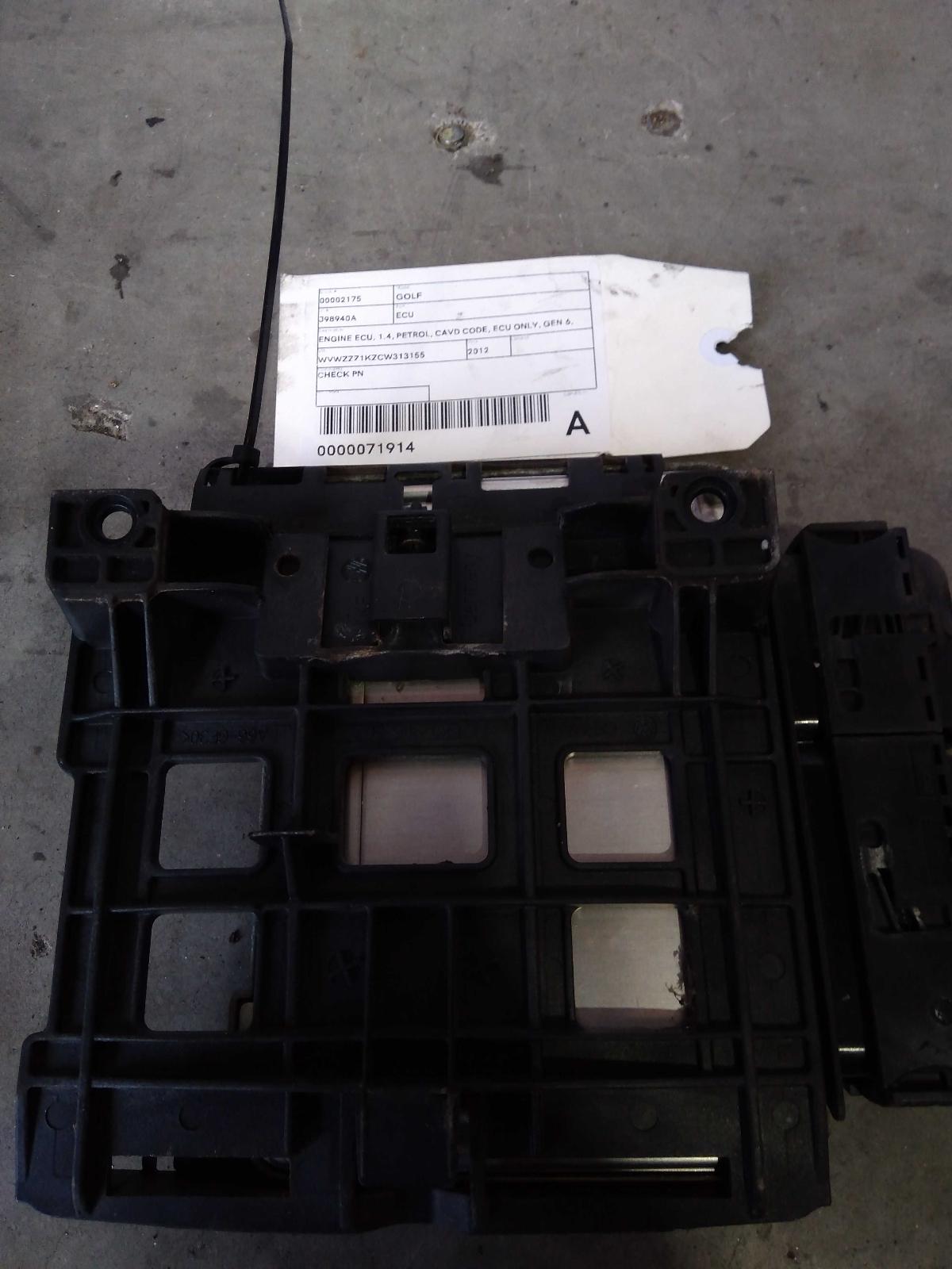 View Auto part Ecu Volkswagen Golf 2012