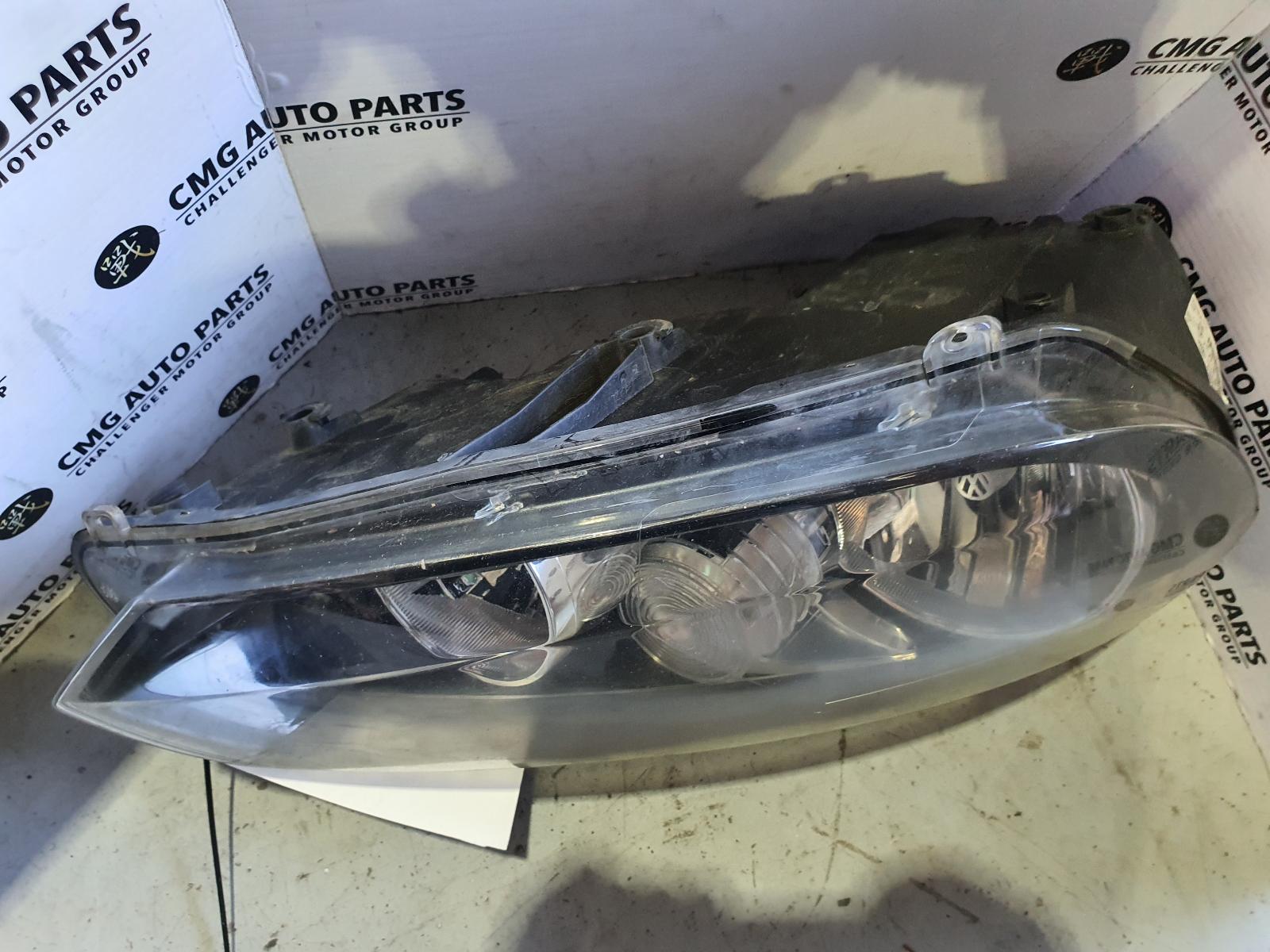 View Auto part Right Headlamp Volkswagen Golf 2012