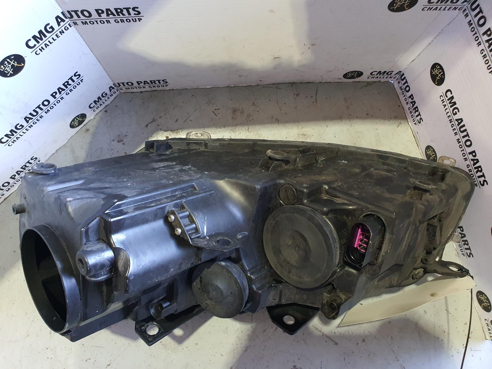View Auto part Right Headlamp Volkswagen Golf 2012