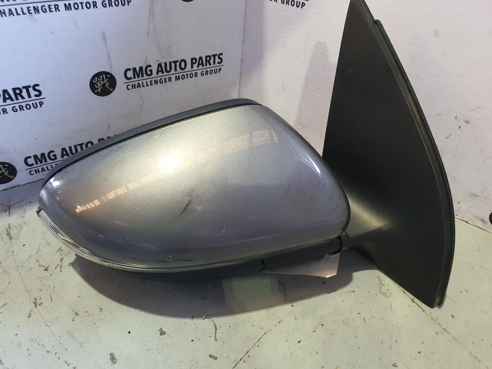 View Auto part Right Door Mirror Volkswagen Golf 2012